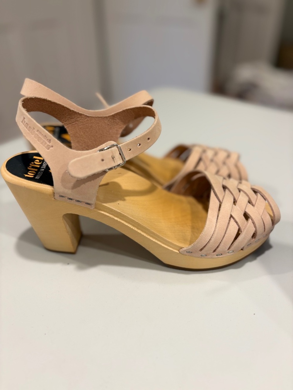 Swedish Hasbeens Pink Suede Size 41